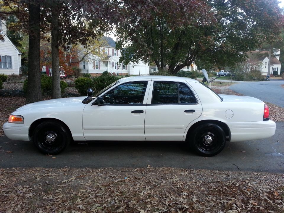 2004 Ford Crown Victoria “bosshog”