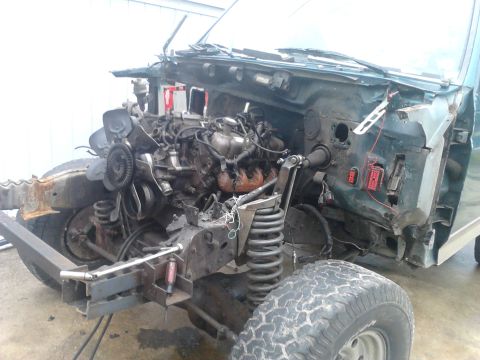1996 Ford Bronco - Operation Organ Donor - Pulling almost everything from my 96 before it gets hauled away and scrapped. Engine, tranny, transfer case, drives…