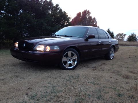 2003 Mercury Grand Marquis photo