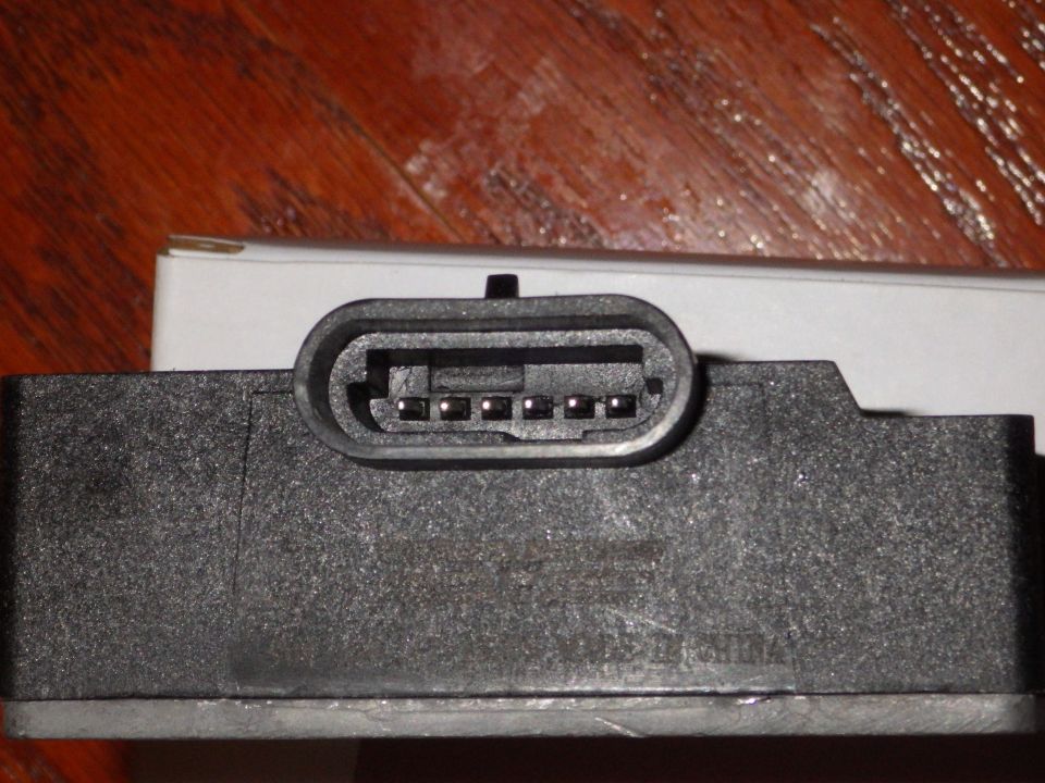 I finally broke down & bought a new LLT module.  I paid more than double [url=http://www.amazon.com/dp/B001KQF6OI/]Amazon[/url]'s price to have a local warranty.  Mine came with no instructions, so it's good that I already knew it requires a resistor.  There are several negative reviews on Amazon describing stalls & no-start shortly after installation, and I suspect they're due to no resistor.

Under the laser-engraved Dorman logo:
904-104 147 13209 MADE IN CHINA