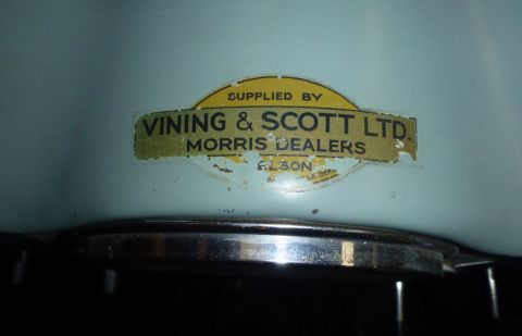 1969 Lincoln Continental - A sticker indicates the vehicle was supplied by Vining & Scott Ltd., Morris Dealers.