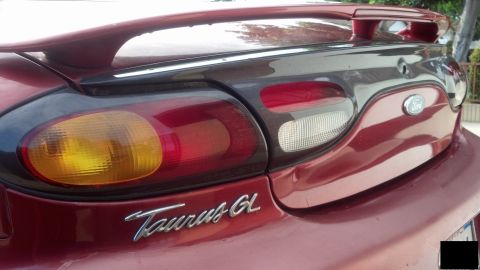 1996 Ford Taurus photo