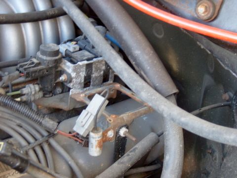 1995 Ford Bronco - The future home of the new coil, a bit on the rusty side.