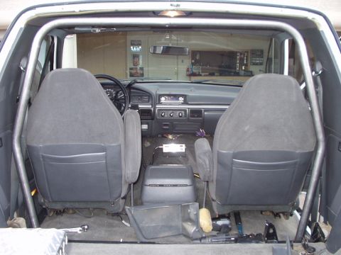 1993 Ford Bronco - only the beginng, stay tuned for more pics as the progress contunes