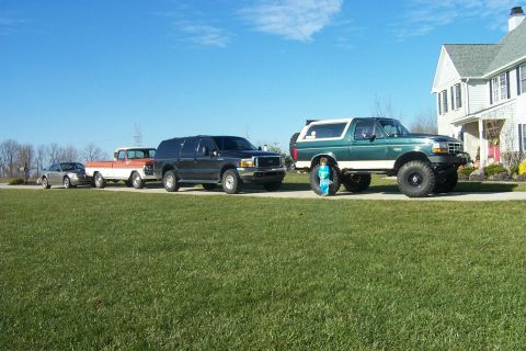 1992 Ford Bronco - Side Profile. Not Pictured 04 F150 Lariat