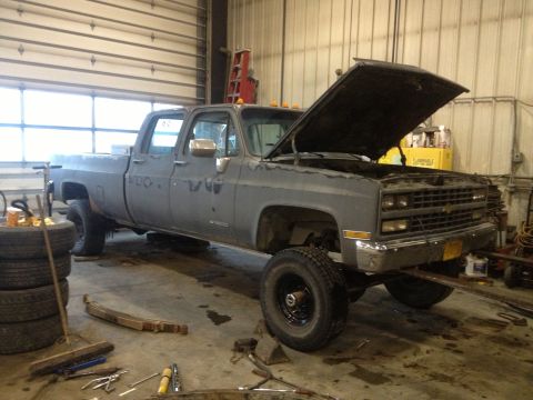 1990 Chevrolet Suburban photo