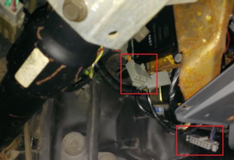 1988 Ford Bronco - The lower, 6-socket connector is for the clutch position switch/sensor, and the 4-socket connector above it is for the IMS.