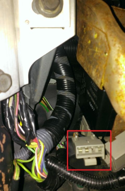 1988 Ford Bronco - Connector on right side of steering column, near ign switch for the Inferred Mileage Sensor (IMS), which is non-existent for '88 5.0L Bronc…