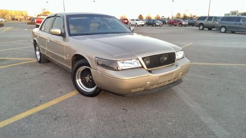 2000 Mercury Grand Marquis
