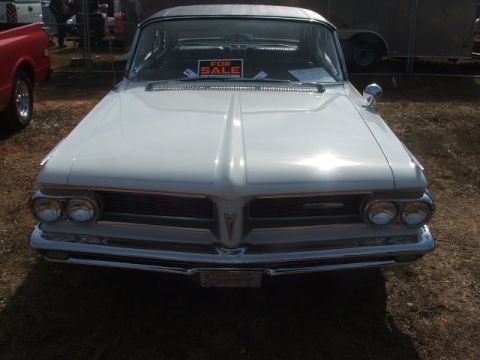 1971 Ford Ranchero - White 1960 Pontiac Catalina sedan with a FOR SALE sign in the windshield.