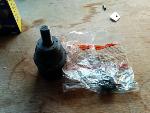 2007 Ford Crown Victoria - 95-97 CV/GMQ ball joint.