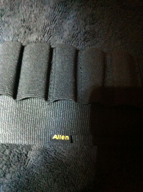 1984 BMW 3 Series - A close-up shot shows the 'Allen' logo on a black car cover.