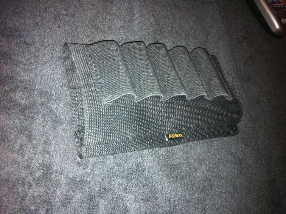 Allen brand black fabric shell holder with five elastic loops