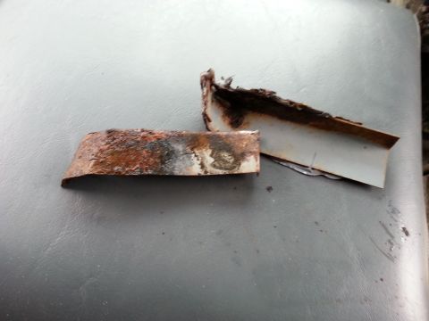 1992 Ford Bronco - both reinforcement panels