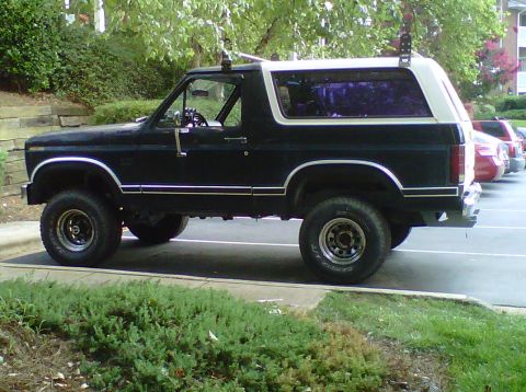 1983 Ford Bronco photo
