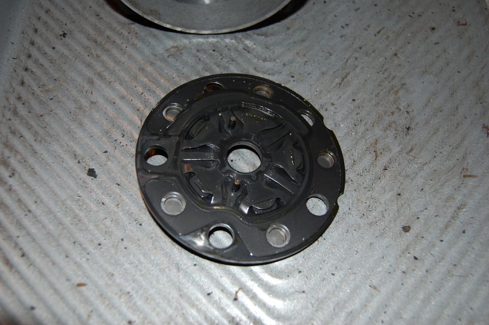 Rear valve assembly