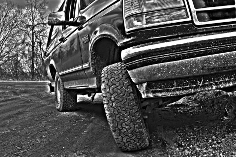1995 Ford Bronco - Decided to get a lil fancy in Photoshop.