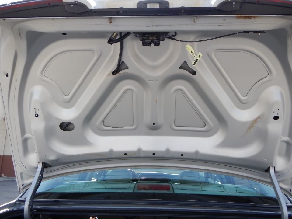 Trunk interior of a 2002 Mercury Grand Marquis