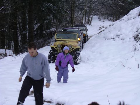 1991 Ford Bronco - The line up as we ponder the rocks