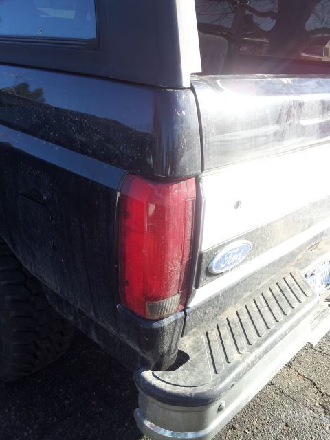 1995 Ford Bronco - Another view of the original tail light. Bye bye!