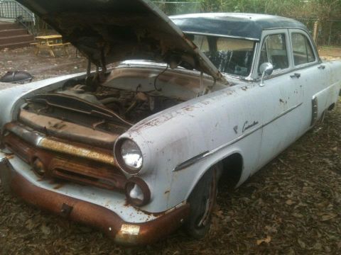 1952 Ford Customline photo