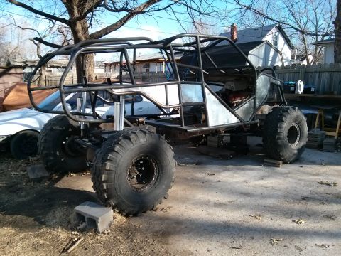 1986 Ford Bronco - This custom-built buggy does not resemble a 1986 Ford Bronco.