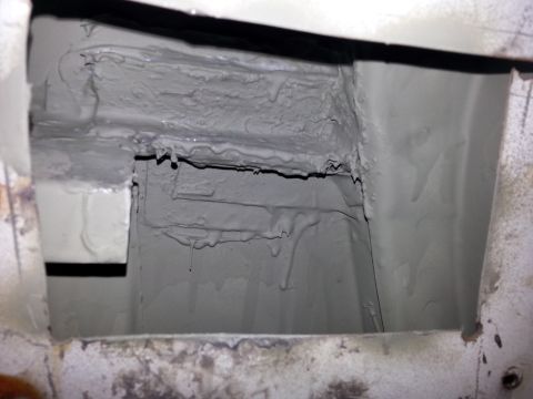 1992 Ford Bronco - Seam sealant applied to the underbody of a vehicle.