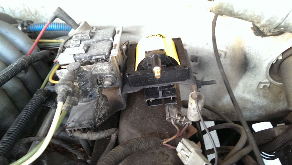 engine ignition coil and fuse box with wiring