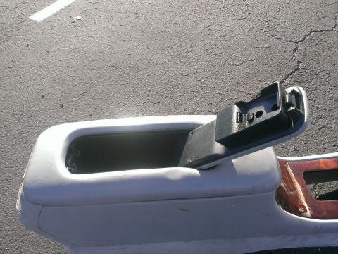 1996 Lincoln Town Car - Cell phone flap. Eventually a CB hook will go here.