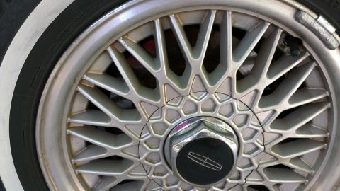 1996 Lincoln Town Car - Stock Rims