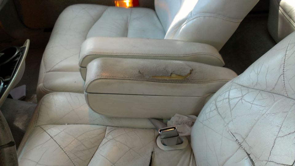 Ugly dirty armrests....