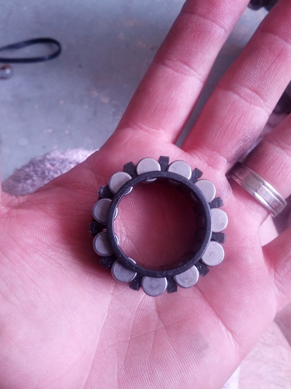 Bearing part held in hand