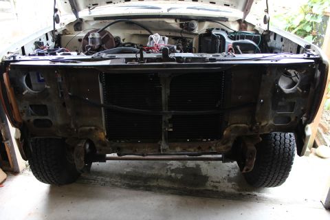1982 Ford Bronco - Plus air con removed including all lights and wassociated wiring. Pretty much the front cross member held in by 4 bolts ready to go to shop…