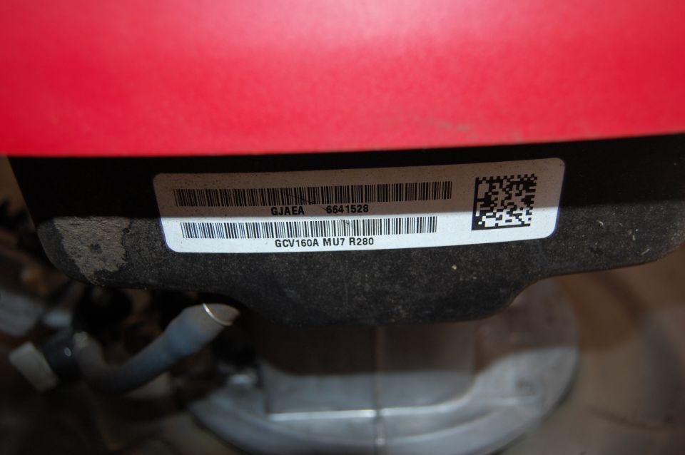 Engine part label with GCV160A MU7 R280