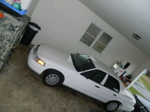 2008 Ford Crown Victoria photo