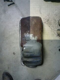 1995 Ford Bronco - This is an oil pan, not a 1995 Ford Bronco.