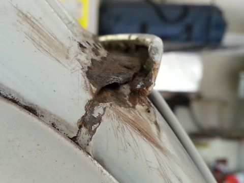 1992 Ford Bronco - gap in the seam on the drivers side rain gutter. you can see how the seam has separated, and I'm pretty sure rain is dripping through the h…