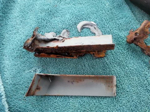 1992 Ford Bronco - again, whoever did the repair before, did a piss poor prep job..