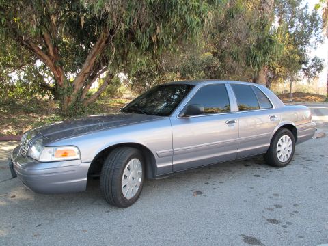 2006 Ford Crown Victoria photo