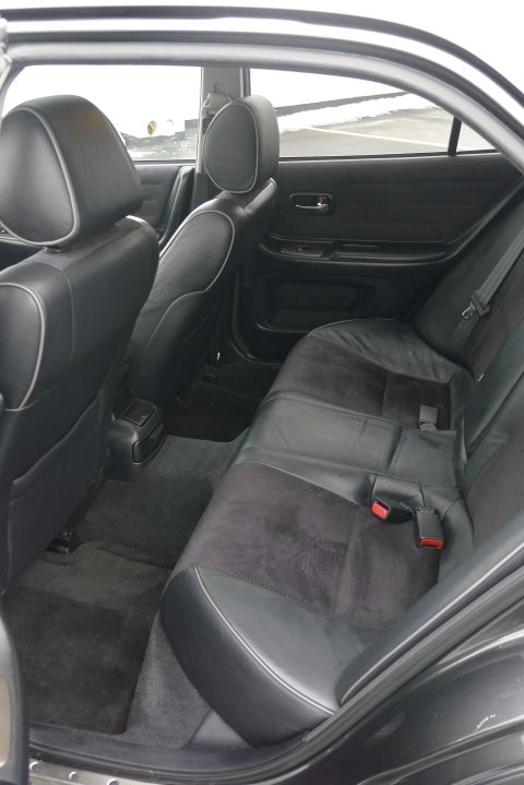 2002 Lexus IS 300 photo