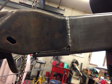 1993 Ford Bronco - Lower support