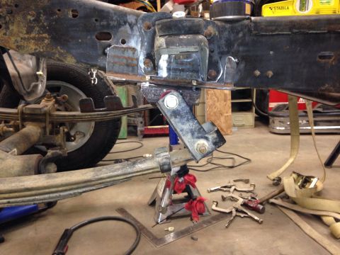 1993 Ford Bronco - Starting point for shackle angle