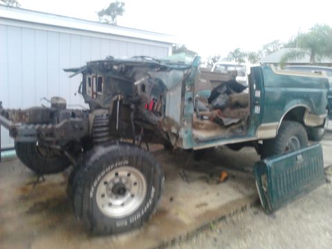 1996 Ford Bronco - Day 3: Started the process of cutting up the body. got the top cut off and unbolted all the body mounts. took the tailgate and doors off to…
