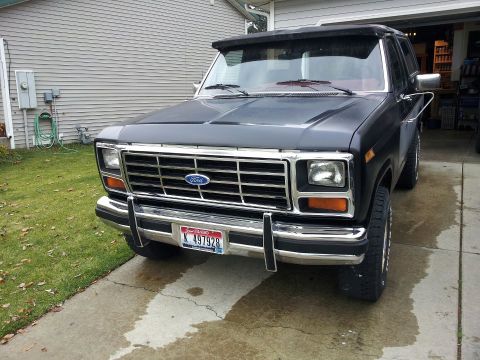 1986 Ford Bronco photo