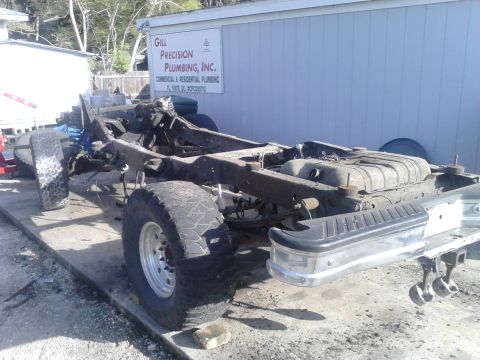 1996 Ford Bronco - Day 4: Got the body ripped off from the frame
