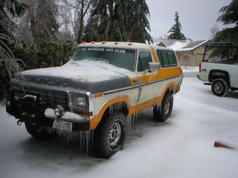 1978 Ford Bronco - The Bronco is encased in ice.