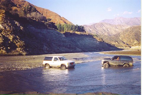 1992 Ford Bronco - two retarded blazer owners