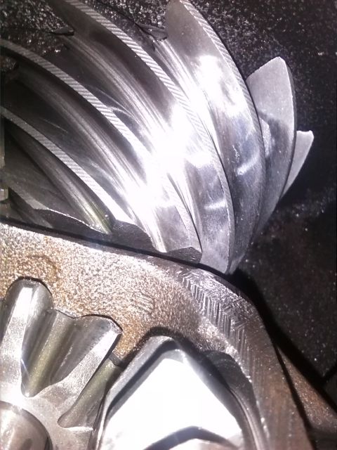 1992 Ford Bronco - Differential gears showing wear patterns on the teeth.