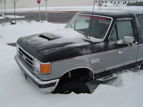 1989 Ford Bronco - Closer
