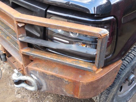 1983 Ford Bronco - I removed the torch-rolled shackle keepers and installed these bandsaw-cut pipe crescents, which look & fit much better. And I added the he…
